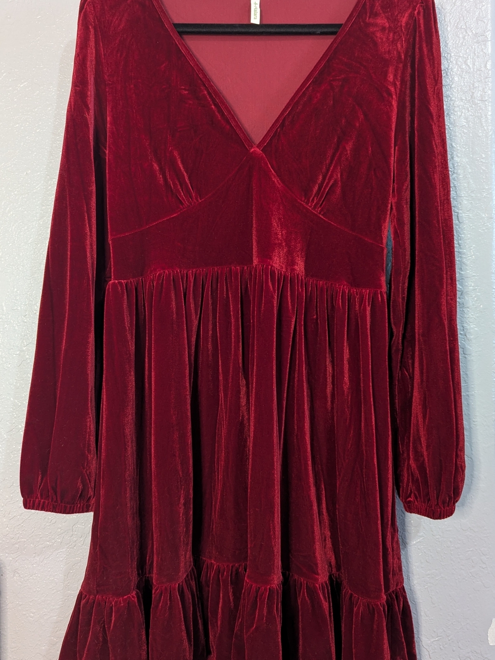HALARA Velvet V-Neck Long-Sleeve Mini Dress in Sangria